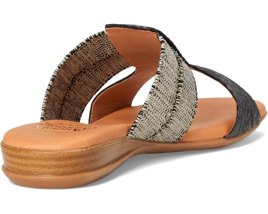 Сандалии Andre Assous Noor на плоской подошве с текстурированным верхом из джута