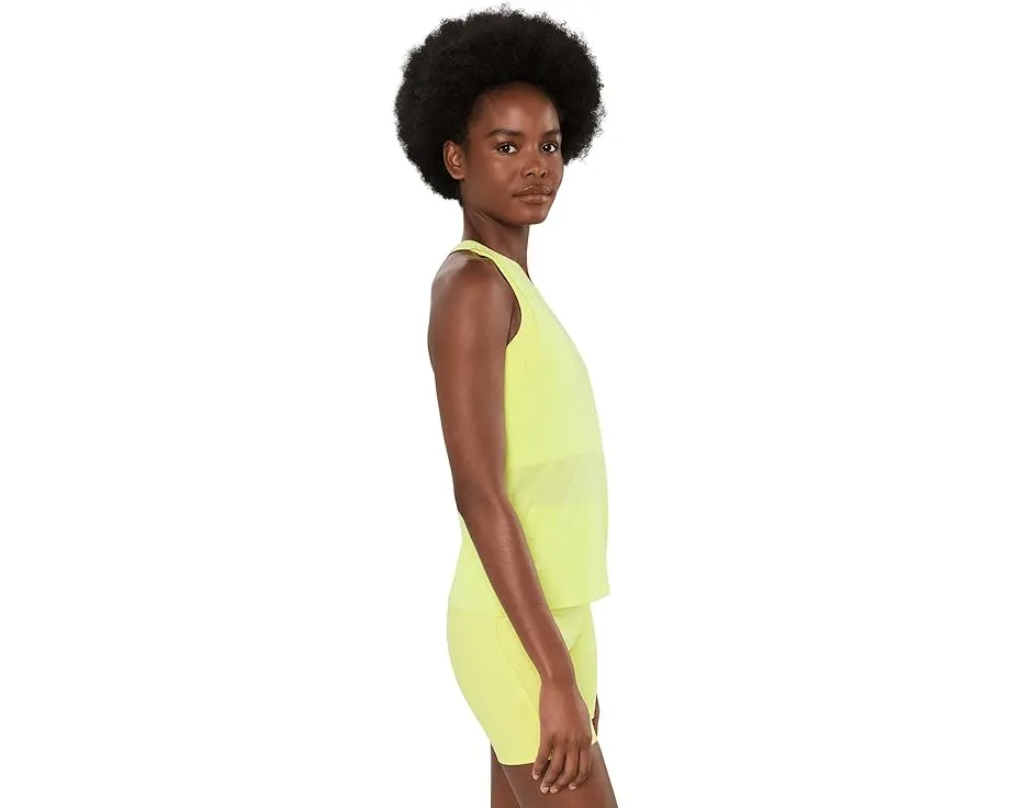 Топ Beyond Yoga Performance Knit Racerback Tank из переработанного полиэстера
