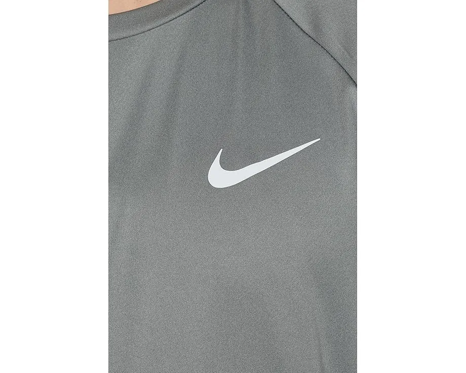 Футболка Nike Essential для плавания с коротким рукавом и защитой UPF 40+