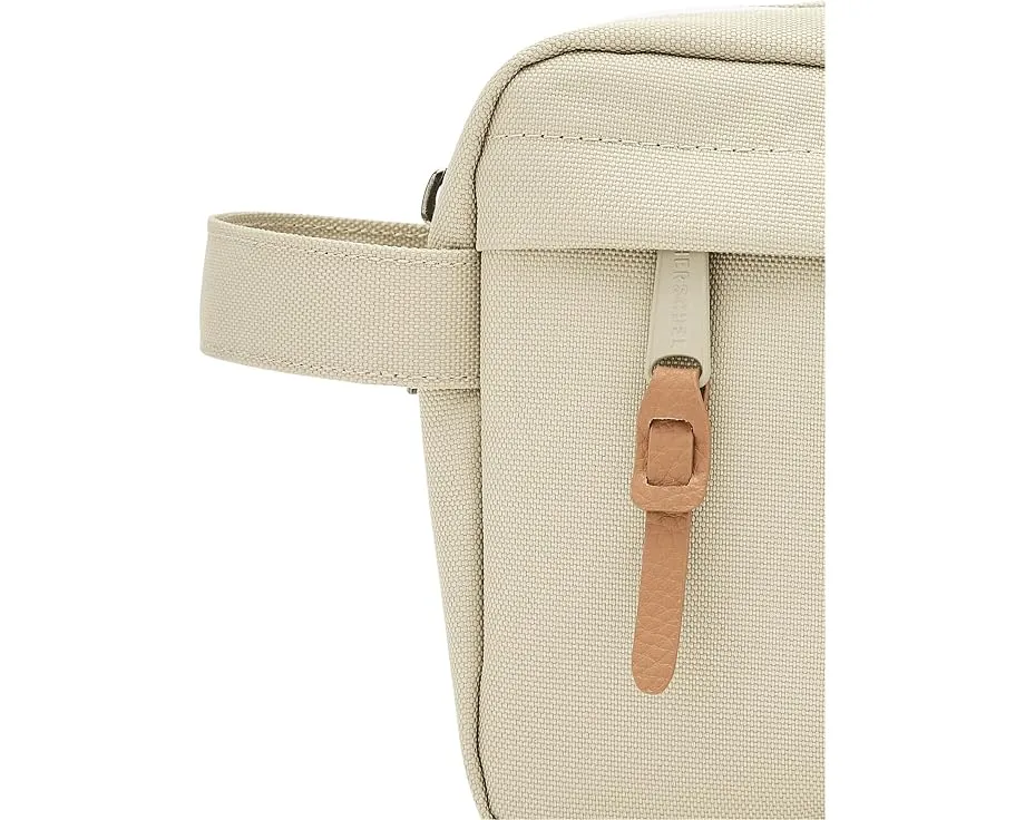 Дорожная косметичка Chapter с карманом на молнии Herschel Supply Co.
