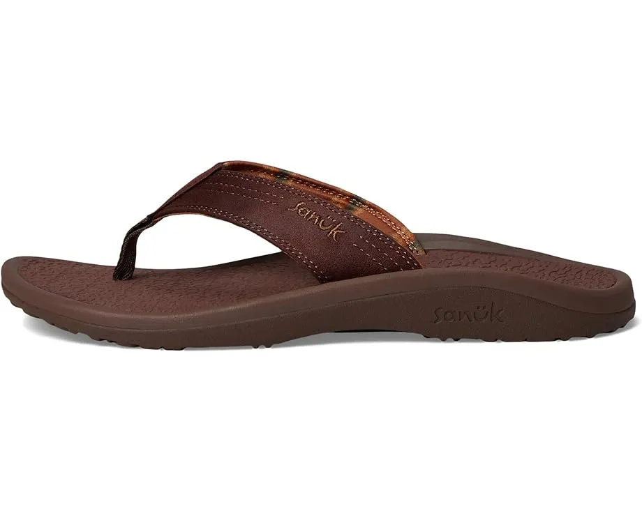 Сандалии Sanuk On The Rocks с быстросохнущим верхом и анатомической поддержкой