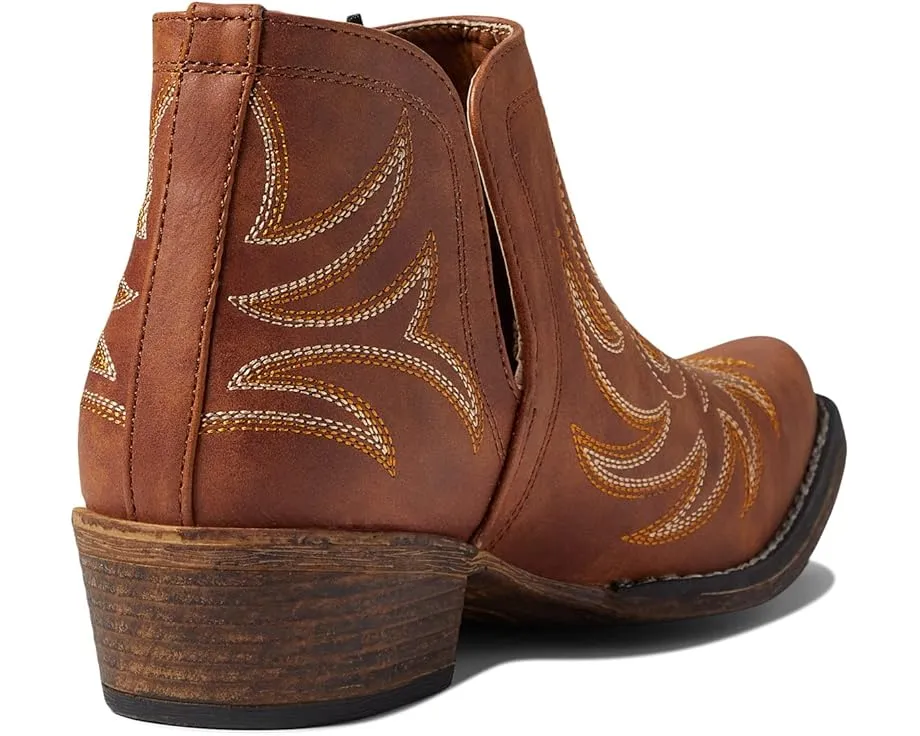 Ботильоны Roper Ava с V-образными панелями и квадратным каблуком