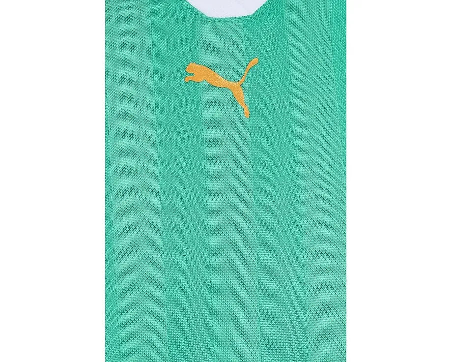 Футболка T7 Relaxed Soccer Puma с V-образным вырезом