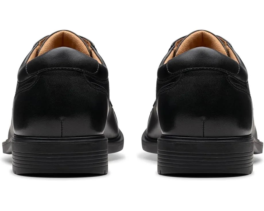 Оксфорды Clarks Eldredge Cap с мыском и резиновой подошвой
