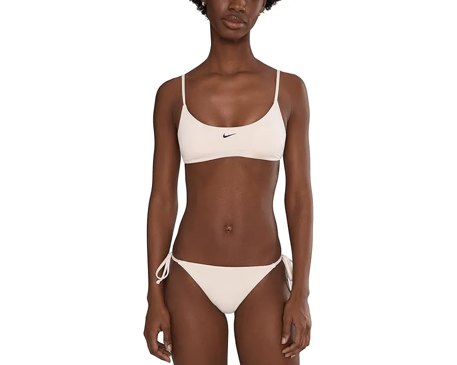 Nike Effortless Essential Топ бикини в стиле бралетт со съемными чашками