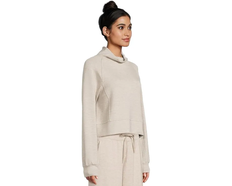 Толстовка TravisMathew Skyloft Soft Funnel Neck с воротником-воронкой и расслабленным кроем