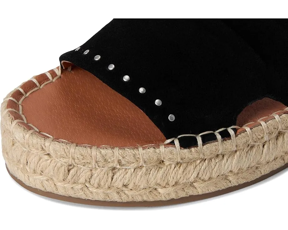 Плоские сандалии MLE-Dahya от MIA с отделкой шпильками