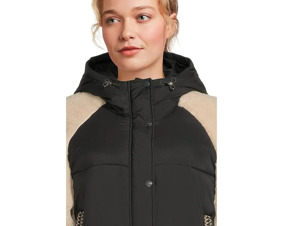 Пуховик UGG Mykah Uggbraid с капюшоном и водоотталкивающей тканью
