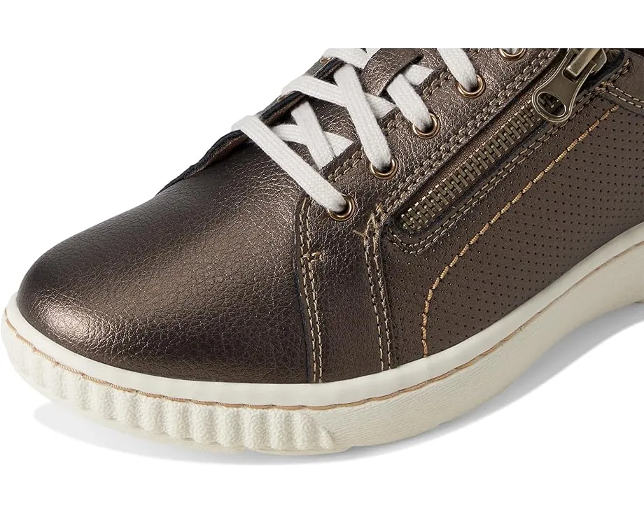 Кроссовки Clarks Caroline Janna из кожи с пеной Ultimate Comfort