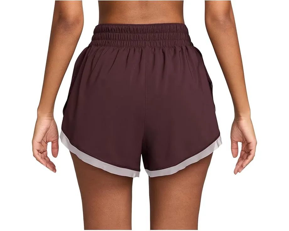 Шорты Nike One Dri-FIT Loose 3 дюйма (7.62 см) со встроенными трусиками