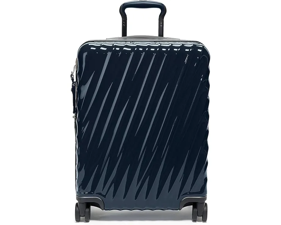 Чемодан Tumi 19 Degree Polycarbonate Continental Expandable 4 Wheel Carry-On