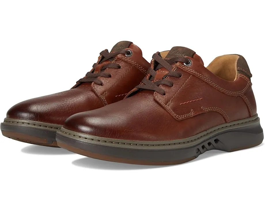 Clarks Un Briley Pace с эластичной вставкой и вентилируемой подошвой EVA