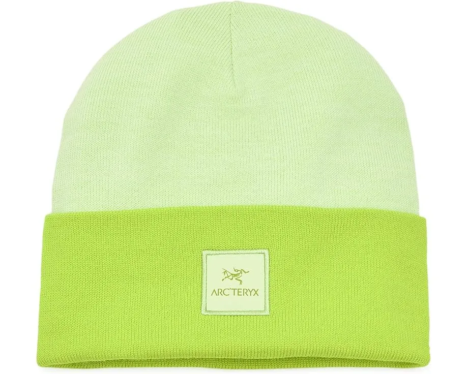 Шапка Arc'teryx Color Block Toque из Tech Wool с широкой манжетой