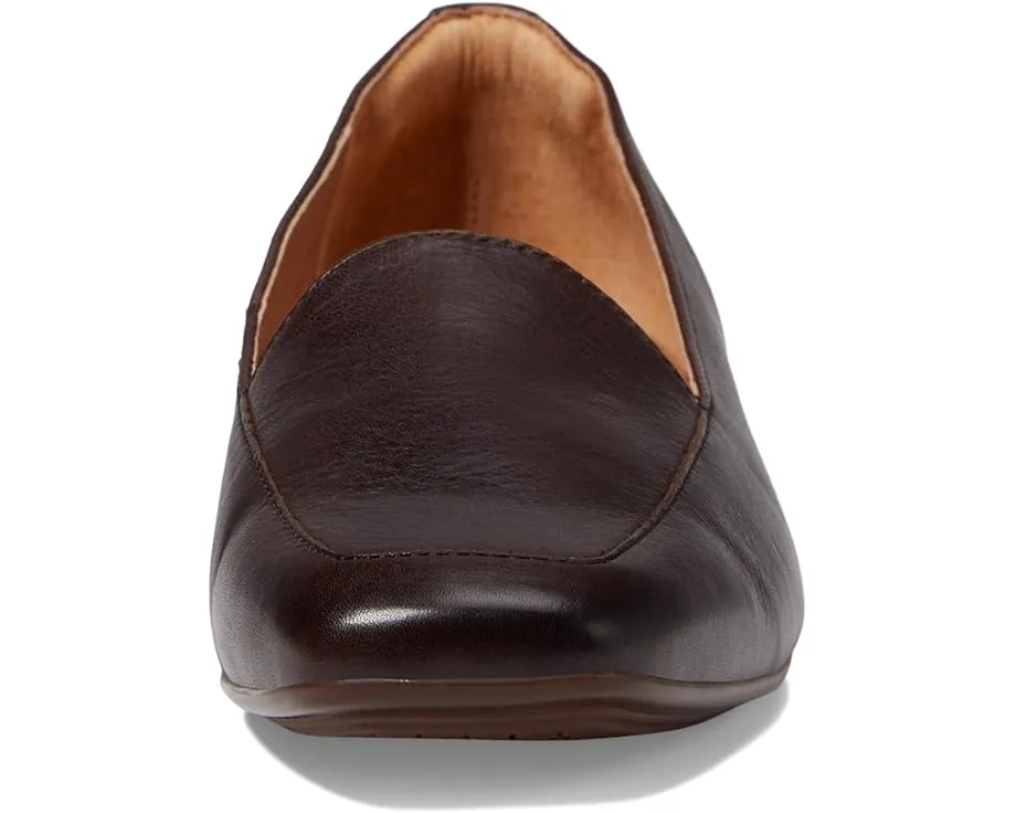 Лоферы Sofft Eldyn с велосипедным носком и устойчивым каблуком