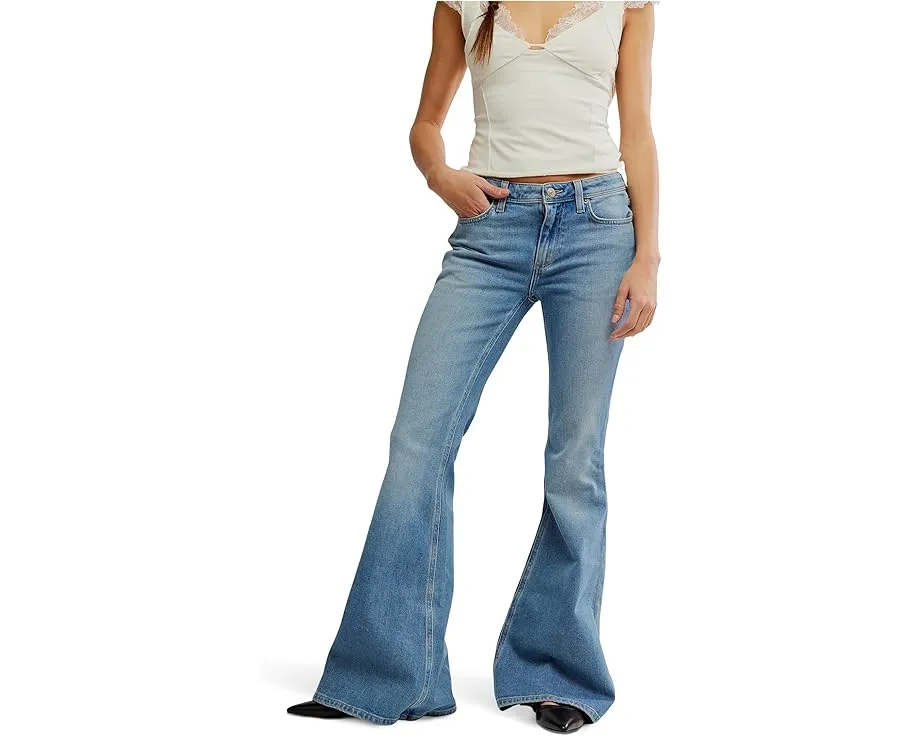 Free People джинсы We The Free Love Bomb с клешем и средней посадкой