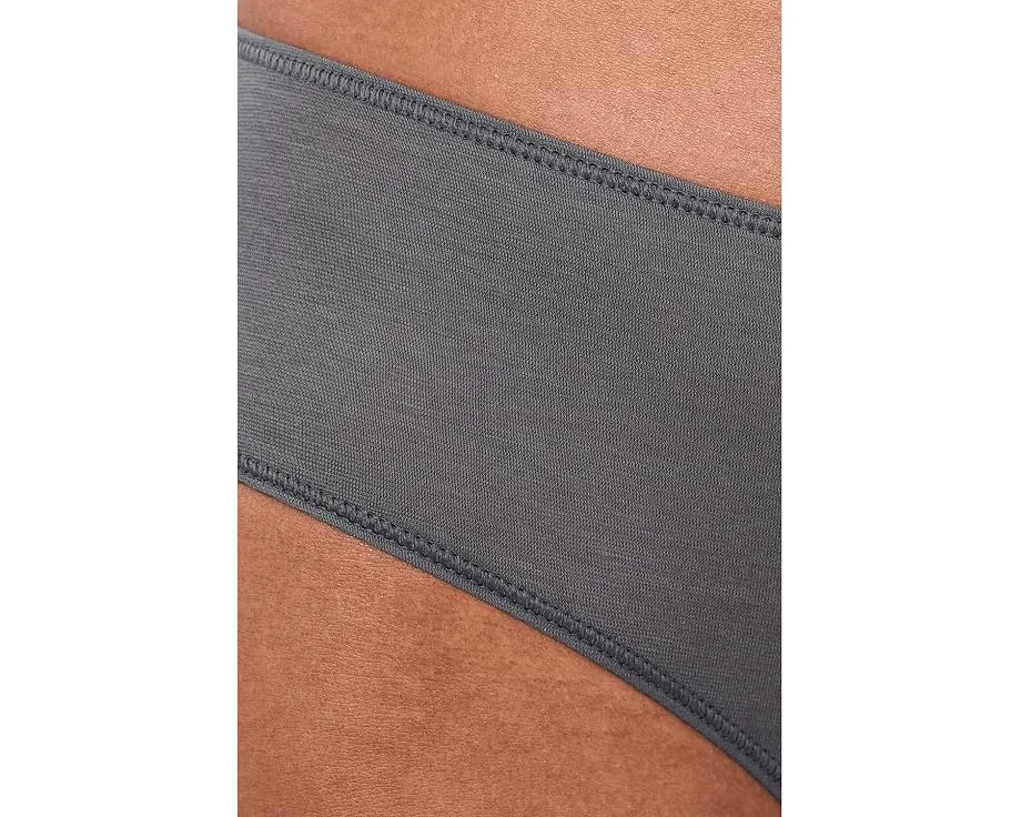 Трусы Hanro Ultralight Hi-Cut из органического хлопка с высокой посадкой
