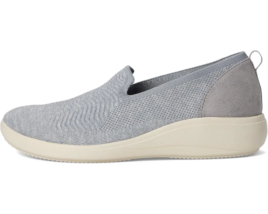Мокасины Boulevard Slip-On с волнистым дизайном и технологией BZEES Air Step