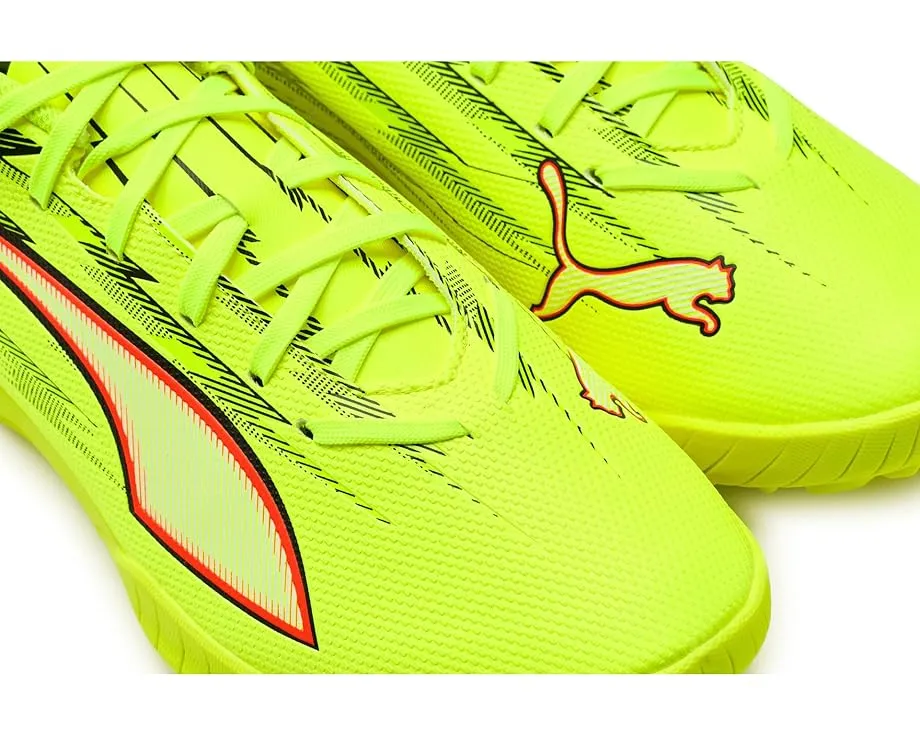 Бутсы PUMA Ultra 6 Play Turf Trainer для искусственного газона с легкой рамой
