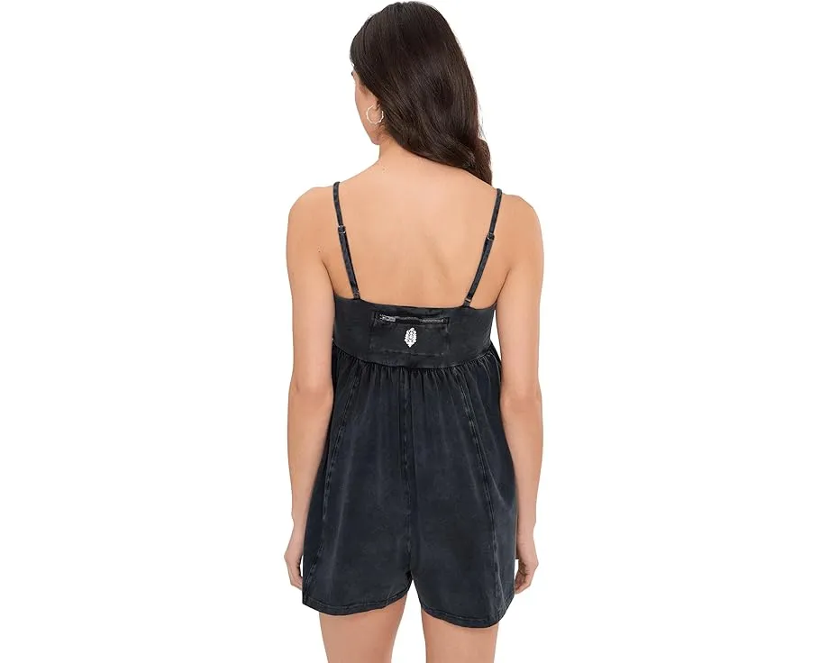 Комбинезон Hot Shot Strappy с регулируемыми бретелями и карманами FP Movement