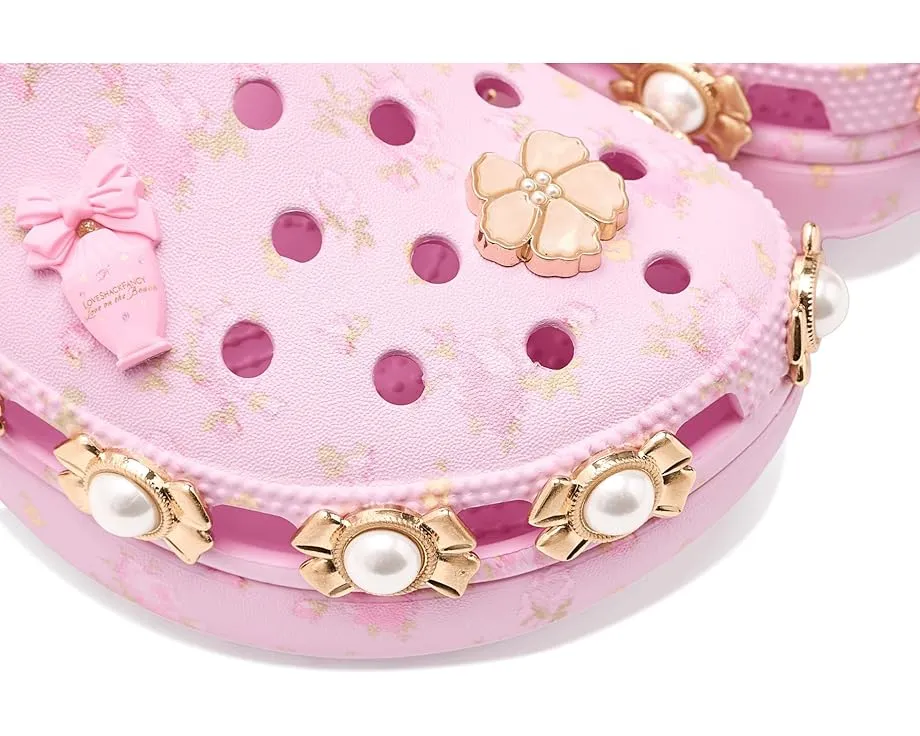 Классические платформенные клоги LoveShackFancy от Crocs с цветочным принтом