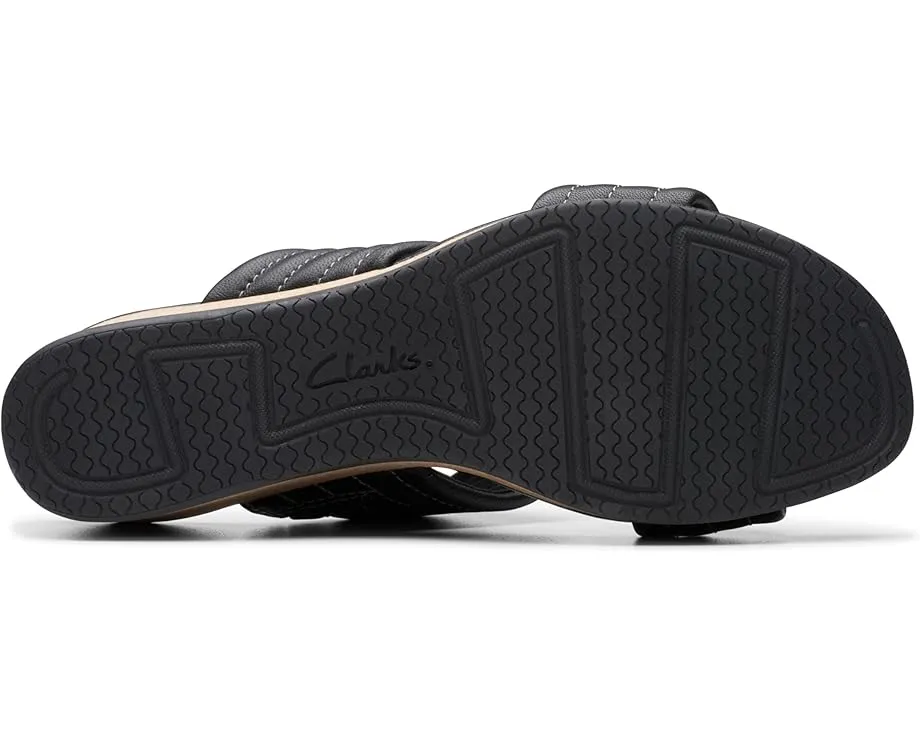 Сандалии Clarks Chelseah Path на танкетке с кожаным верхом