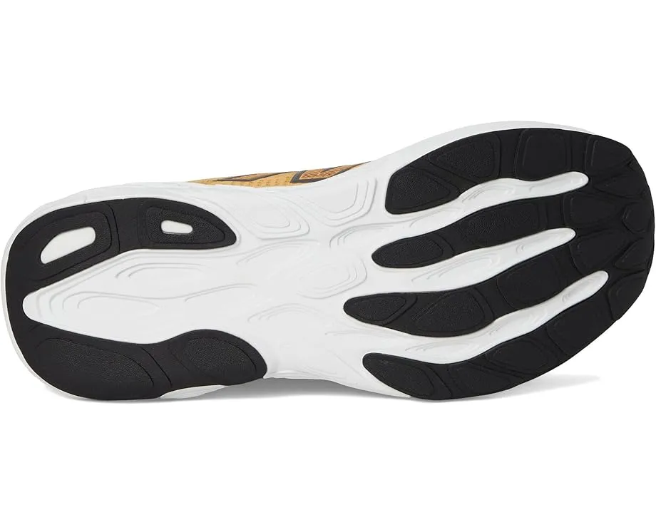 Беговые кроссовки New Balance Fresh Foam X 880 v15 с увеличенной высотой подошвы