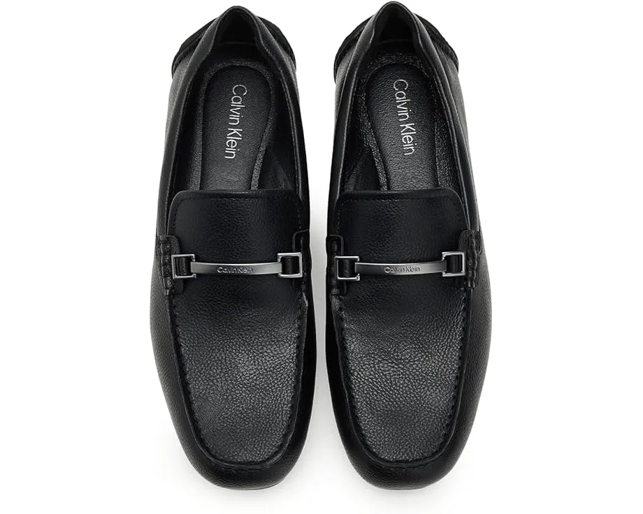 Лоферы Otilis от Calvin Klein с квадратным носком и металлическим акцентом