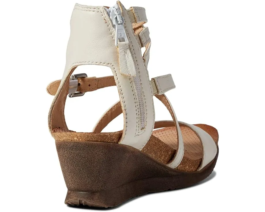 Босоножки Miz Mooz Shay на платформе с пробковой стелькой