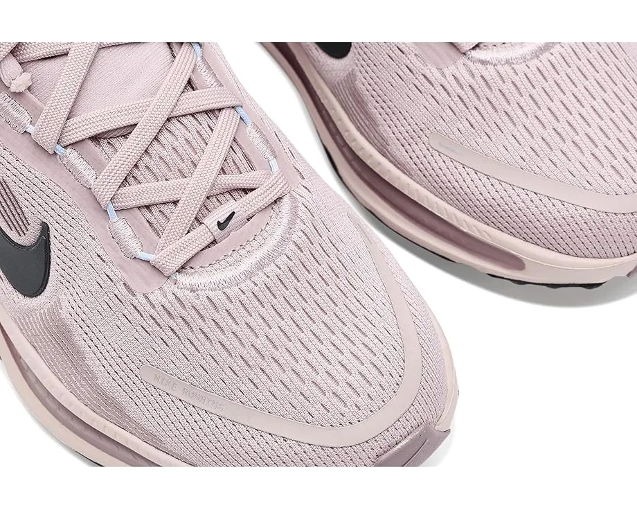 Беговые кроссовки Nike Kids Vomero 18 с пеной ReactX