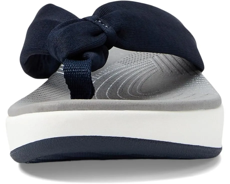 Сланцы Clarks Arla Glison с технологией Cloudsteppers и стелькой Cushion Plus