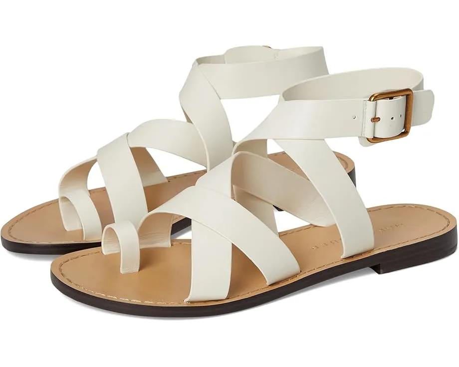 Сандалии Marc Fisher LTD Lollie с кольцом на пальце и регулируемой лямкой