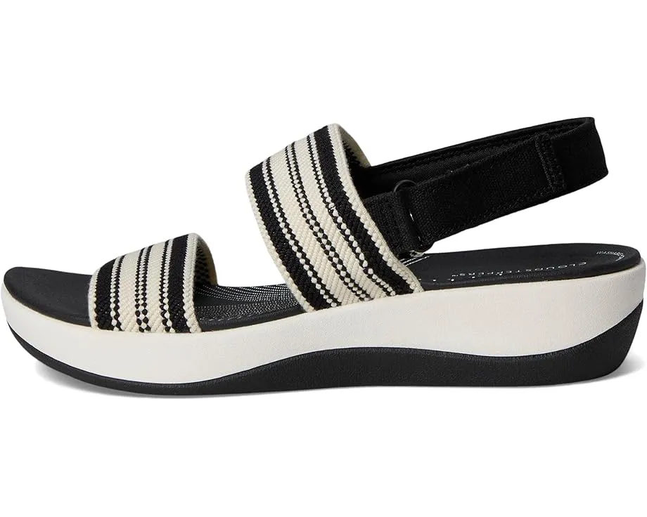 Плоские сандалии Clarks Arla Stroll с технологией Cushion Plus