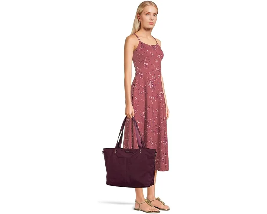 Сумка-тоут Baggallini Carryall Laptop с отделением для ноутбука 15 дюймов