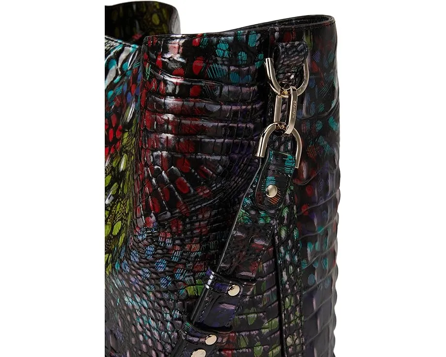 Сумка Brahmin Celina из кожи с магнитной застежкой и тремя внутренними карманами