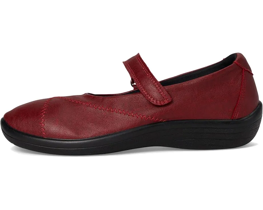 Балетки Triglav с ремешком на липучке и поддержкой свода Arcopedico