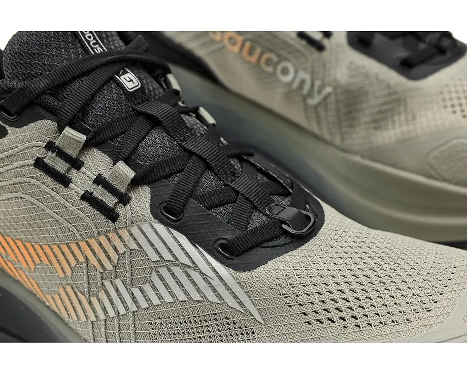 Трейловые кроссовки Saucony Xodus Ultra 4 с максимальной амортизацией и подошвой Vibram
