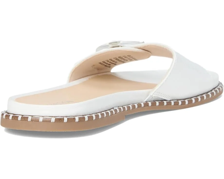 Босоножки Kenneth Cole Reaction Syrena на плоской подошве с пряжкой