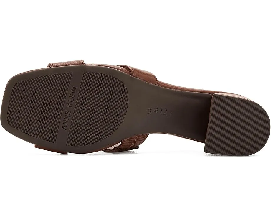Босоножки Delphine от Anne Klein на каблуке