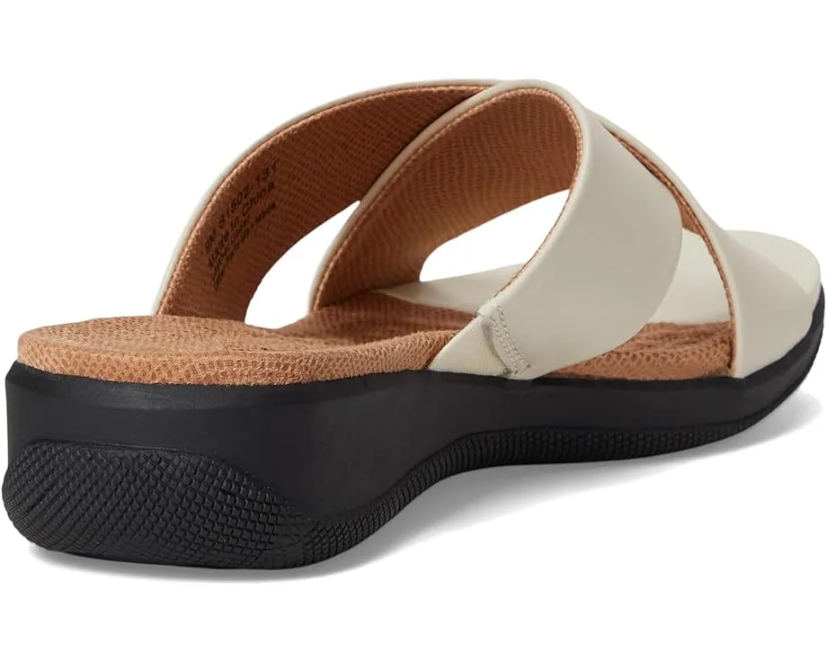 Сандалии SoftWalk Tillman с открытым носком и перекрещивающимися ремешками