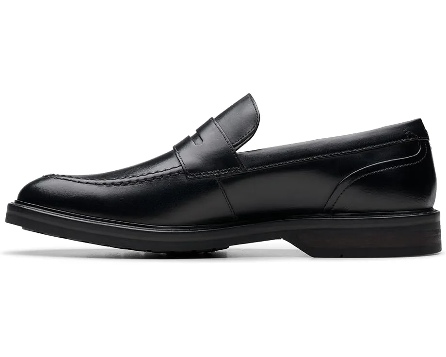 Clarks Aldwin Step с верхом из премиальной кожи и резиновой подошвой