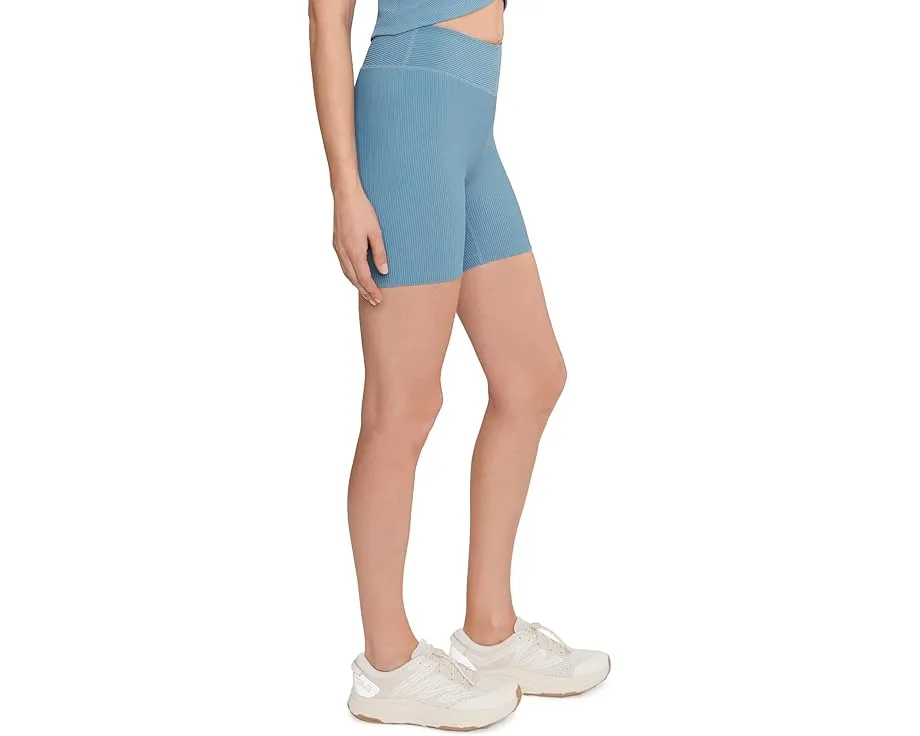 Велосипедки Beyond Yoga Impulse Ribbed с V-образным поясом и компрессией