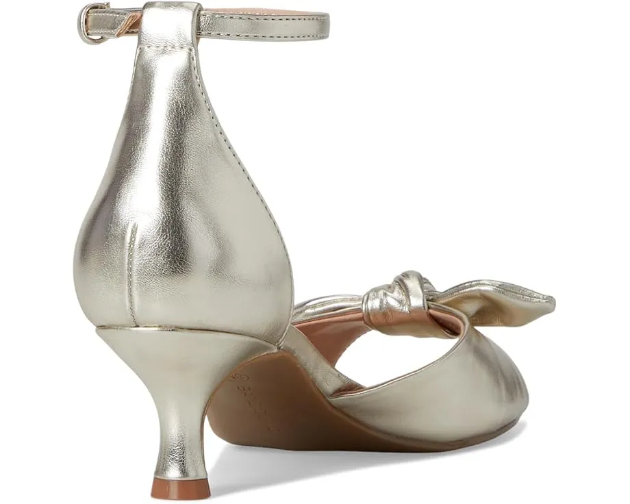 Босоножки Bandolino Andora на тонком каблуке с бантом и ремешком