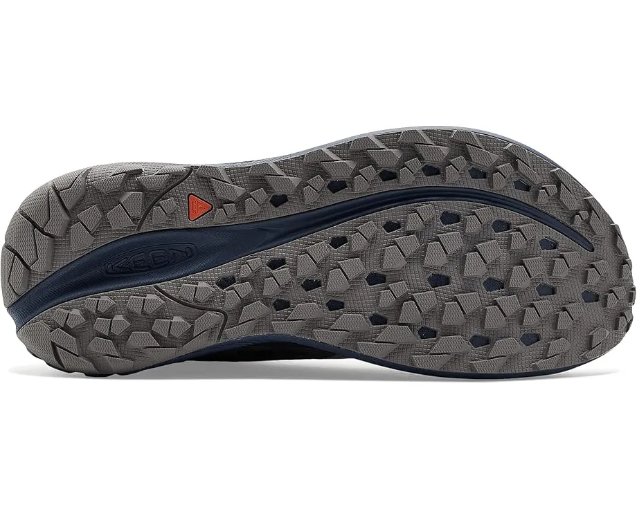 Трейловые кроссовки KEEN Roam с широкой передней частью и амортизацией