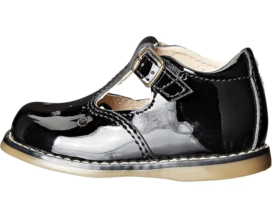 Сандалии для малышей FootMates Harper с перфорацией и системой индивидуальной посадки CFS