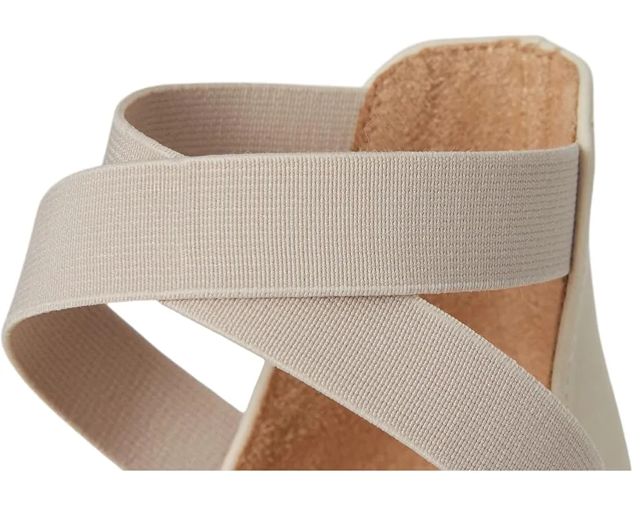 Босоножки Naturalizer Intro с перекрещивающимися ремешками и клиновидным каблуком