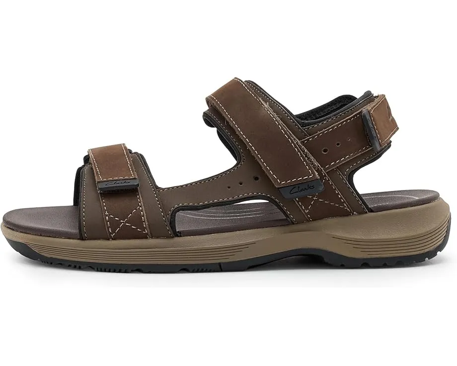 Сандалии Clarks Guideview Trek с тремя регулируемыми ремнями и противоскользящей подошвой