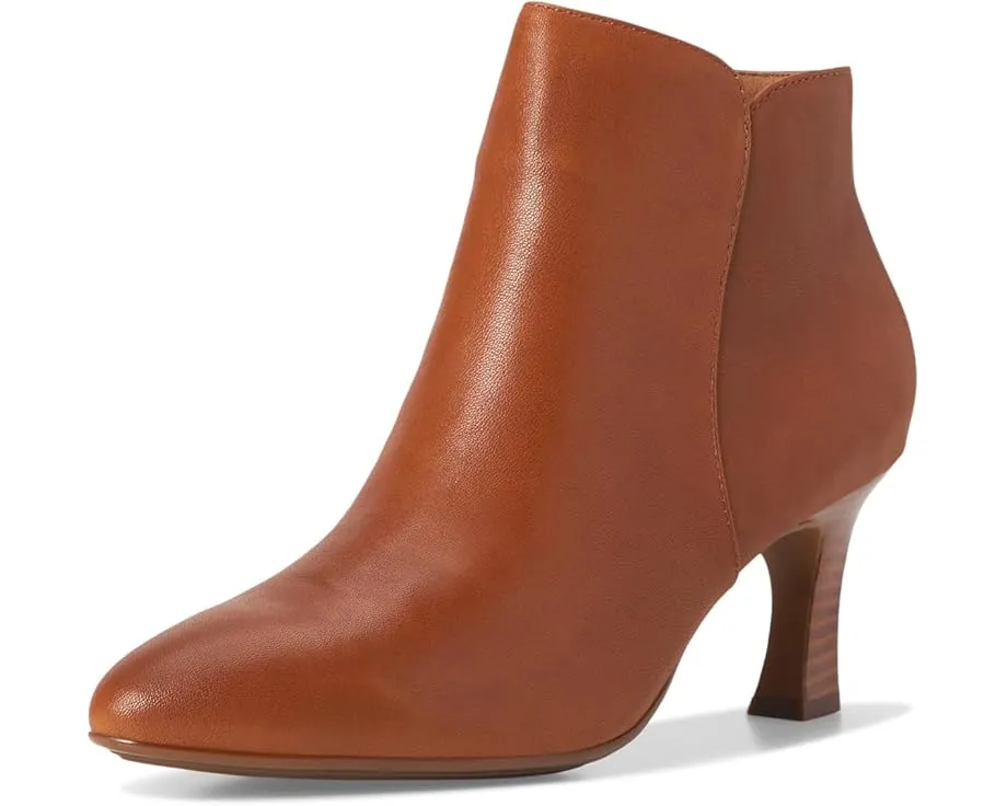 Ботфорты Sofft Sasha из кожи с застежкой-молнией