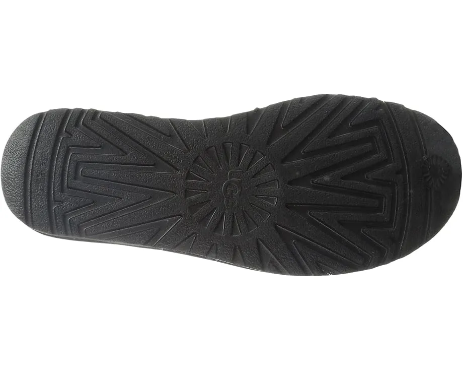 Мини-ботинки UGG Classic Mini II с водонепроницаемой пропиткой и подошвой Treadlite