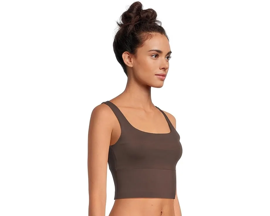 Топ Moveknit Bonded Tank от TravisMathew с квадратным вырезом и укороченным силуэтом