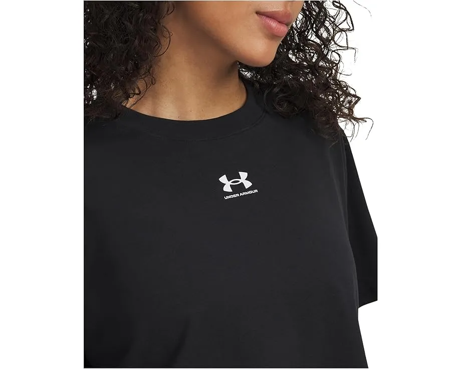 Футболка Under Armour Rival Boxy Tee Solid с укороченным кроем и принтом